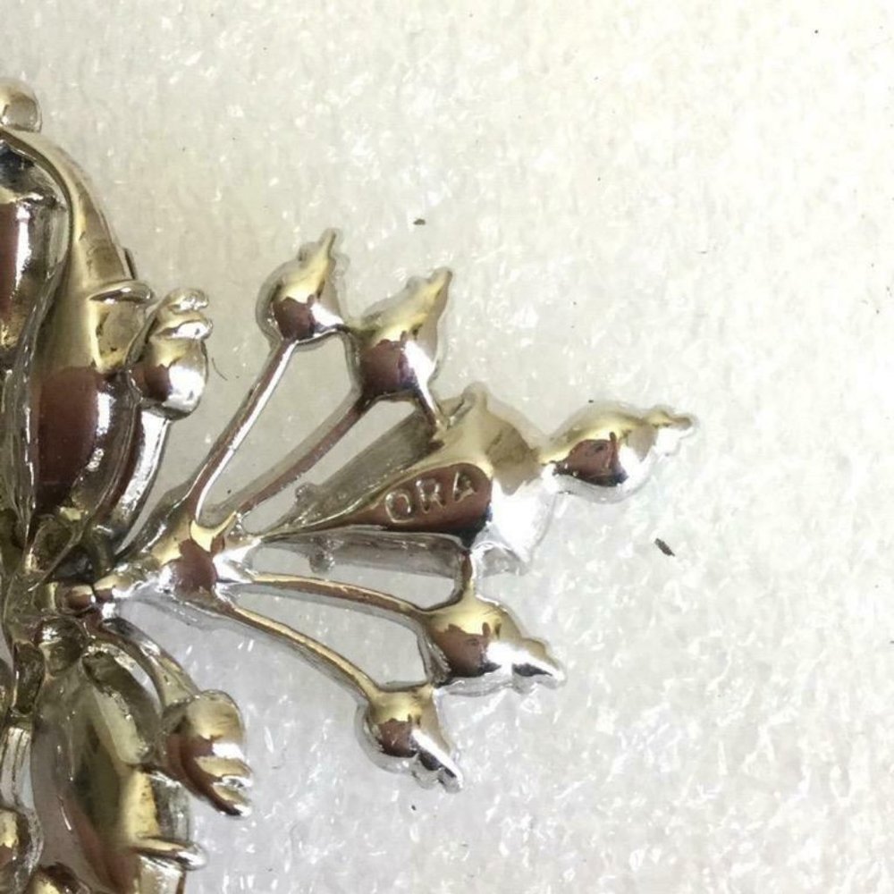 mardi gras glass beads history